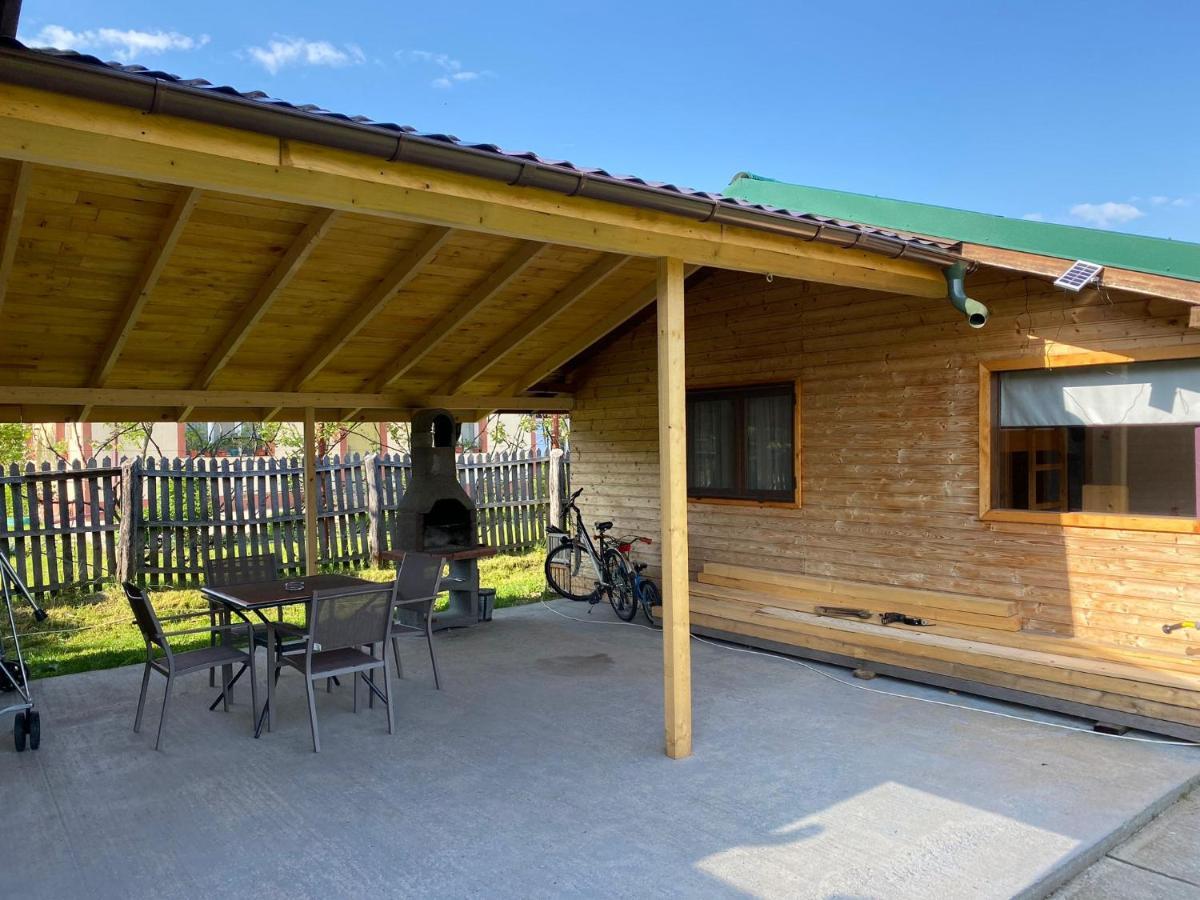 La Livada Villa Valea Danului Luaran gambar