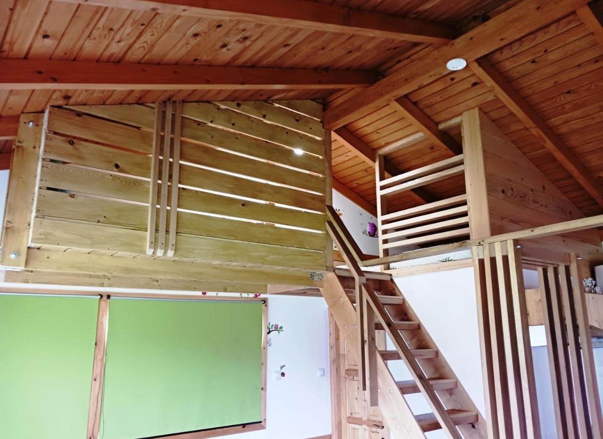La Livada Villa Valea Danului Luaran gambar