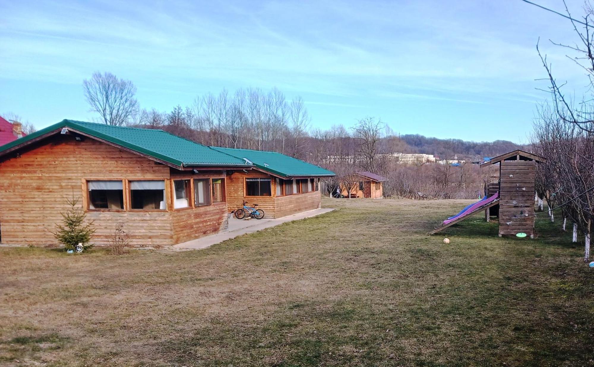La Livada Villa Valea Danului Luaran gambar